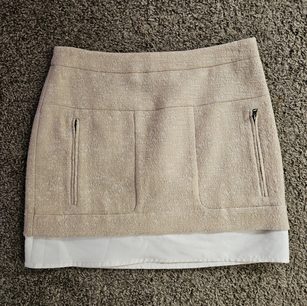 BCBG Max Azria Beige Skirt with Zipper Pockets
